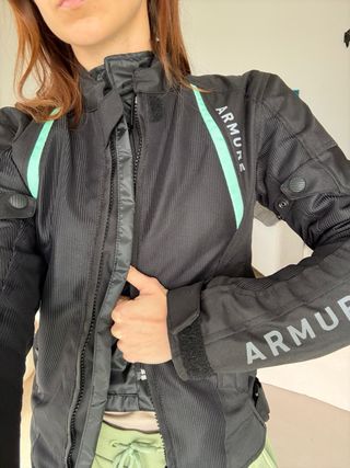 Chaqueta Moto Armure Mujer Negra