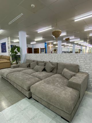 Sofá chaiselongue grande beige/gris