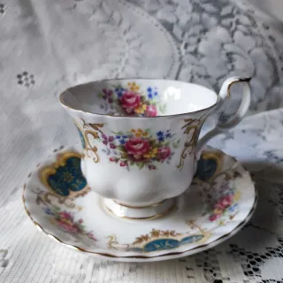 Tazza da tè Royal Albert Berkeley 2 di 2
