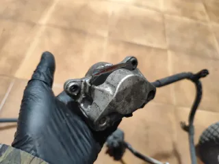 Freno Izquierdo Trasero Yamaha Xmax 125