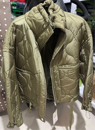 Chaqueta Zara verde oversize