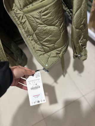 Chaqueta Zara verde oversize