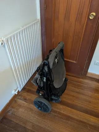 Silla de paseo Joie plegable