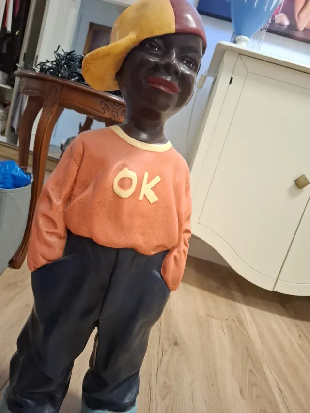 Figura decorativa niño