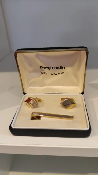 Gemelos y pasador de corbata Pierre Cardin