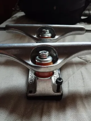 Ejes de skate independent