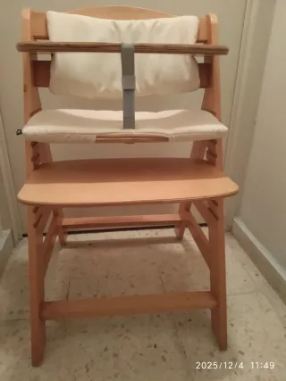 Trona de madera HAUCK