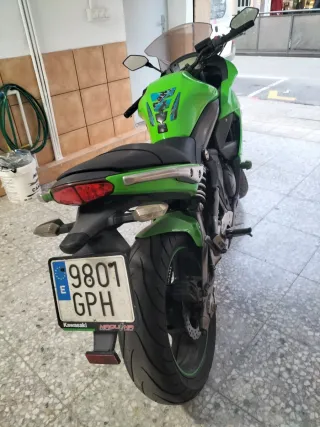 Moto Kawasaki Verde er6f