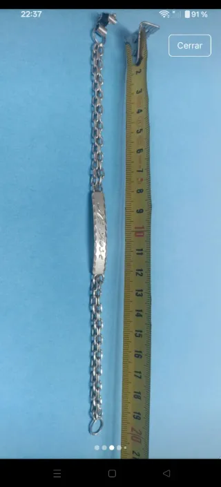 Esclava de plata grabada