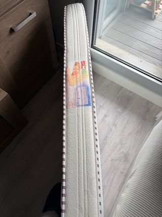 Colchón Maxicuna Nuevo + Funda.