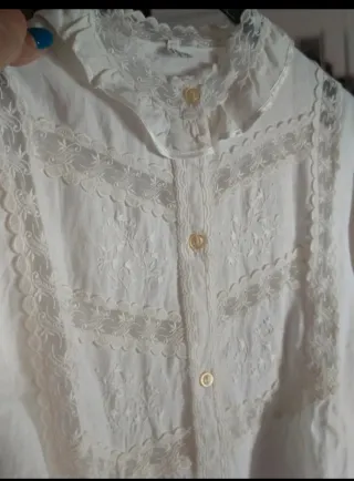 Camicia da notte vintage lino ricamata a mano