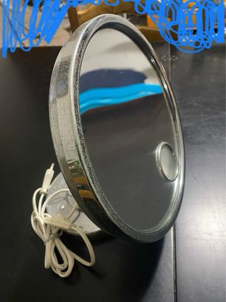 Specchio vintage rotondo con luce