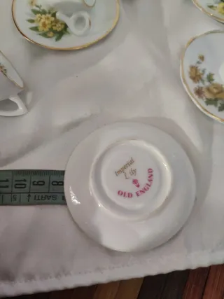 Tazzine miniatura Old England Imperial Lily