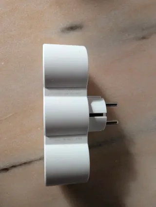 Regleta triple Legrand