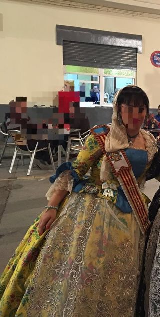 Traje de Fallera Amarillo y Azul