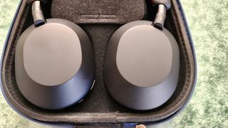 ¡NUEVOS! Auriculares Sony WH-1000XM5 Negros