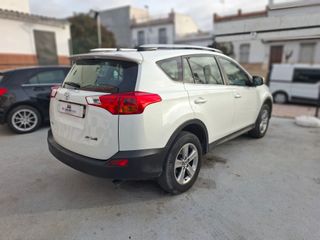 Toyota RAV4 2015