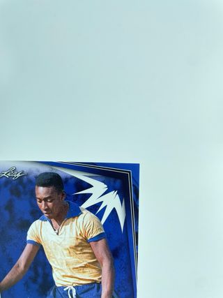 Cromo Pelé Brasil Edición LEAF Blue 2024 Nº 7
