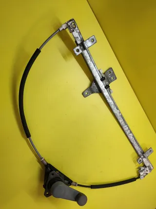 ELEVALUNAS DELANTERO IZQUIERDO NISSAN TERRANO II