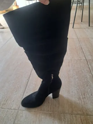 Botas altas negras