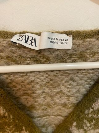 Chaleco botones joya corazón Zara