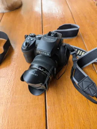 Fujifilm FinePix HS30EXR - Bridge Súper-zoom 30x