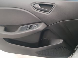 Renault Clio Business TCE 100 CV
