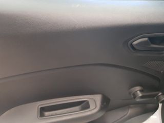 Renault Clio Business TCE 100 CV