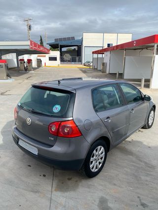 Volkswagen Golf 2006