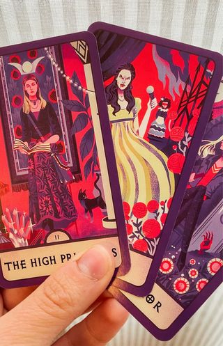 Buffy The Vampire Slayer Tarot Deck y Guía