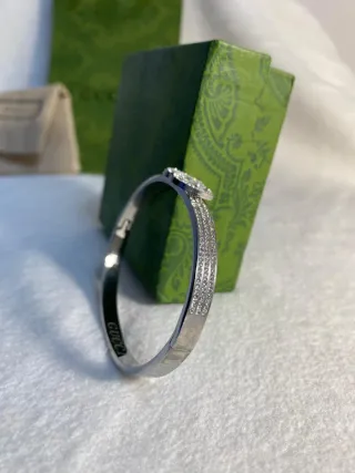 Pulsera Gucci con cristales