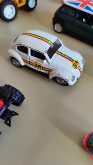 Lote vehículos juguete tamaño medio