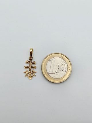 Colgante de Oro 18K, Cruz Caravaca, 0,77gr, 2cm