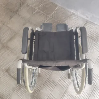 Silla de Ruedas plegable