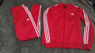 Chándal Adidas deportivo