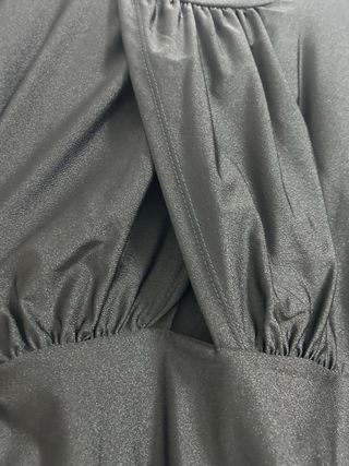 Vestito nero lungo, indossato una volta,ottime con