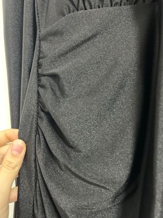 Vestito nero lungo, indossato una volta,ottime con