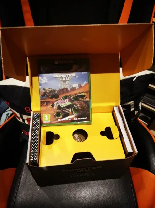 Monster jam steel titans