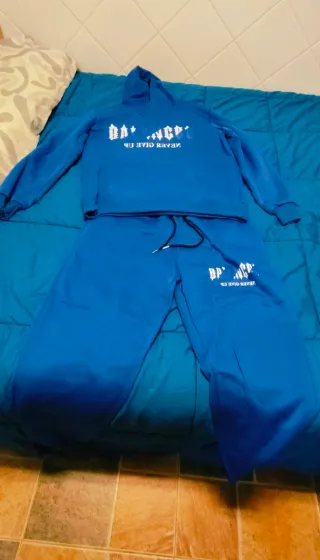 #OFERTA# 2 SUDADERAS Y CHANDAL NUEVO.