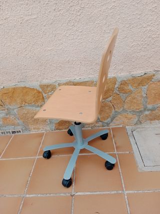 Silla juvenil de escritorio con ruedas, regulable