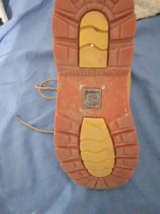 Botas Caterpillar Amarillas