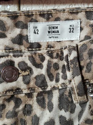 Pantalón leopardo wide leg Lefties nuevo