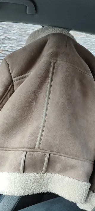 Cazadora de invierno beige