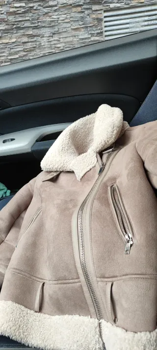 Cazadora de invierno beige