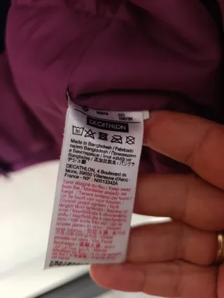 Anorak Fucsia morado Talla XL .