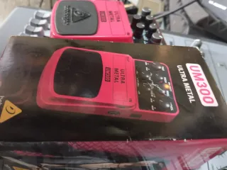 Pedal guitarra UM300 Ultra Metal