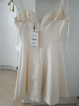 Vestido Zara blanco