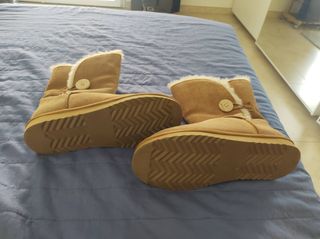 Scarpe invernali stile Ugg