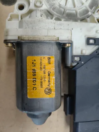 Elevalunas Golf IV Delantero Izquierdo