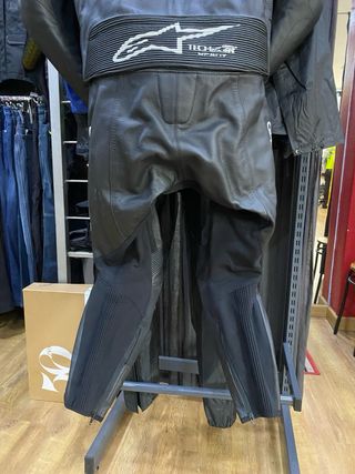 Mono de cuero Alpinestars Talla 50